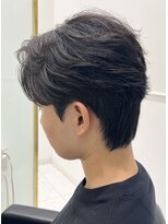 六本木美容室 白金店 フェザーパーマ/センターパート/ダウンパーマ/ニュアンスパーマ