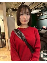 グッドフェローズ キタホリエ(GoodFellas kitahorie) ナチュラルレイヤーボブで小顔見せスタイルハイトーン艶感
