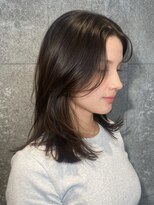 ピークアブー 原宿ハラカド(PEEK-A-BOO) ♪海外風レイヤーセミロングミディアムヘアハッシュカット