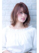ヘアーアートシフォン 川口東口店(hair art chiffon)&nbsp;３Dカラー＆ジグザグバングのノットヘアでモードなミニマムボブ