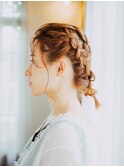 編み込みヘアアレンジ