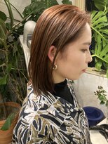 マハナ(Mahana by hair)&nbsp;20代30代40代ダブルカラーハイトーンケアブリーチベージュカラー