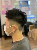 黒髪ワイルドアップバング刈り上げフェード　11