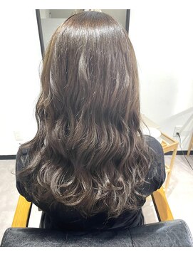 ソルス(sols.) オリーブ×ビーチカール