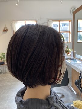 ヒストリア(HISTORIA) 大人ショートスタイル