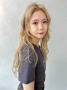 ロッジ(Lodge) blond wavehair