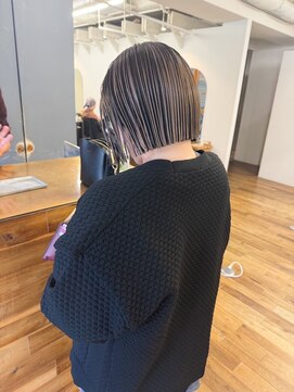 シロ(siro) 切りっぱなしボブ