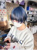 ネイビーブルーブルーシルバーインナーカラーウルフカット