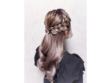ティアラ 栄(TIARA)