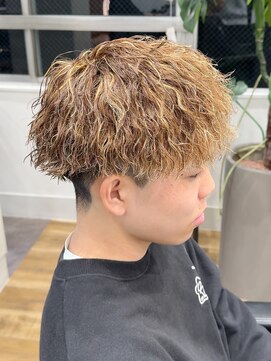 ルースト 京都四条大宮店(ROOST) ブラウンゴールドメッシュツイスパ