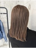 白髪もぼかせるセピアグレージュ！福岡ハイライト