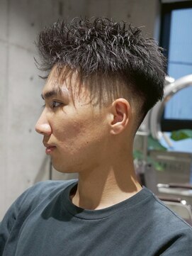 メッツ 原宿(METS) MEN'S/ツイストショート×フェード/短髪/黒髪