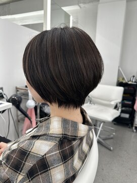 イロウ 山口どうもん店(IROW) ショートボブ　30代　髪質改善　ブラウンカラー【山口】