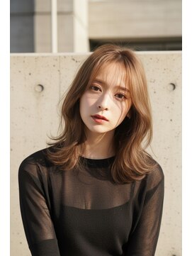 アルテマ(Ultimate) シフォンベージュ・セミレイヤーミディ