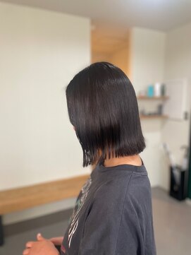 ミディアムヘア/暗めカラー/グランマッシュ/北九州/小倉