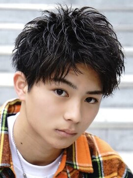 ゴールド 京都 三条(GOALD) アップバングショート