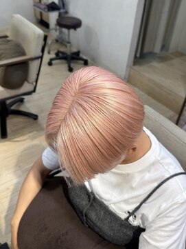 ギークス(GEEKS) 【GEEKS渋谷】ホワイトピンク/ホワイトカラー/ピンクショート