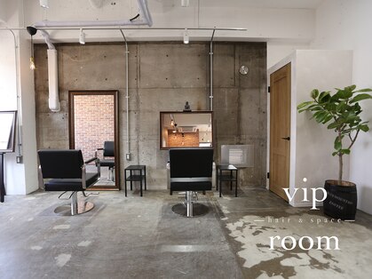 ヴィップルーム(viproom)の写真