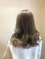 ヘアーアンドビュー ティーリタ 蕨(RITA) ミルクティーベージュ