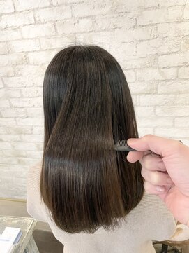 アン ココン(un.cocon) 【un.cocon 吉祥寺】ナチュラルストレート♪