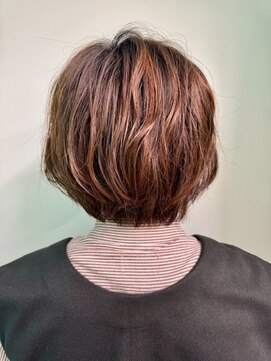 ヘアジーナ(Hair Jina) ☆ショートボブ/ナチュラルパーマ☆