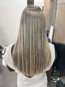 アイズ 本厚木(AIZU) ミルクティーベージュ