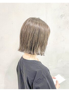 ハルキ ミナト ジャパン オオサカ(HARUKI MINATO japan OSAKA) 外ハネボブ 20代30代40代ヘア 小顔 大阪ボブ 梅田