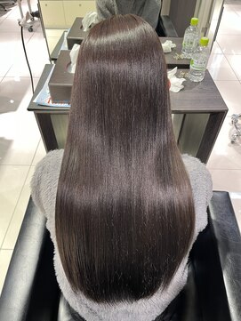 フォルテ ギンザ(FORTE GINZA) 赤みのないグレージュカラー