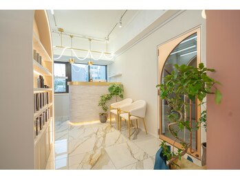 eau 個室型・髪質改善サロン【オー】