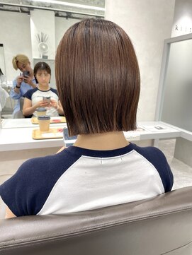 キートス(Kiitos) 切りっぱなしボブ梅田ボブ