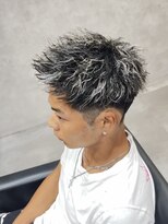 ブリーチ 名古屋大須店(BLEACHi)&nbsp;ツイスパショート×ホワイトメッシュ