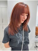 アプリコットオレンジ レイヤーカット くびれヘア ミディアム