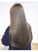 ALLY濱田　艶と透明感が際立つシアーグレージュカラー