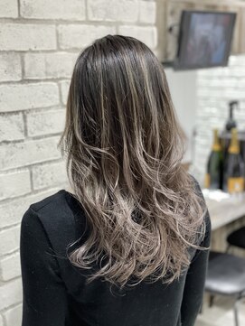 フェリア 渋谷(Feria) 【Feria渋谷】グレージュバレイヤージュ☆渡邉悟