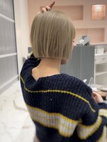 ティディ(Tidi) ミニボブ/ショートボブ/ハイトーンボブ/切りっぱなし/豊中庄内