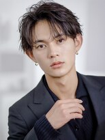 オーシャントーキョー サニー 原宿(OCEAN TOKYO Sunny)&nbsp;フェザーパーマセンターパートニュアンスパーマ韓国マッシュ黒髪