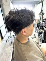 ニード(NEED)&nbsp;テーパーフェード/フェザーショート/千種/池下/覚王山/本山