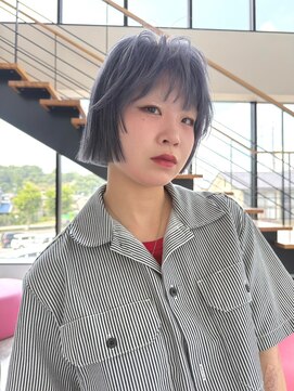 ナービス(NARVIS) ケアブリーチ/シルバーアッシュ/デザインカット/ボブ