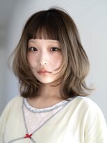 シエカ(CIECA.)&nbsp;ミルクティーブロンド/デジタルパーマ/ニュアンスウルフ