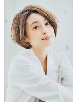 リル 8F 銀座(Rire) 【Rire-リル銀座-】王道シルエットナチュラルボブ