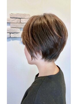 ゼル 郡山(ZELE) ハンサムショート【郡山/髪質改善/インナーカラー/ブリーチ】