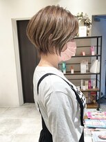 バンプ ギンザ(BUMP GINZA) 《30代40代》白髪ぼかしハイライト×前下がりボブ【イケダ】