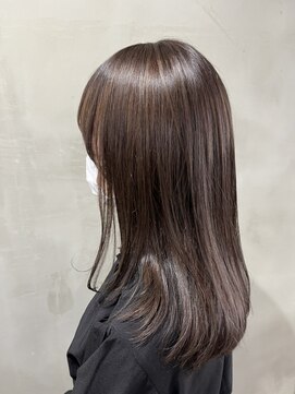 リンダイーロ(Linda Hiro) 【札幌円山 イルミナカラー/髪質改善トリートメント】