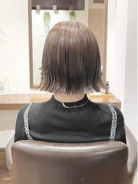 カラープロデュースバイアルバ(color produce byALBA) 縮毛矯正毛のぱつっと外ハネボブ