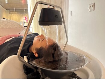 アリエス(Aries)の写真/≪新体感の頭浸浴&ヘッドスパ≫業界最高峰のスパニストのみ在籍!マイクロスコープ頭皮診断あり＊