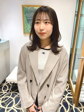 ビーハイブ 一番町店 アヴェダ(BEHIVE) ふんわりくびれミディアムヘア