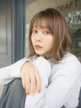 クオン 伊勢崎(QUON.) 黒髪/ボブウルフ/ネビージュ/小顔/ワンレン