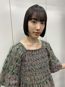 スクレ(s:;cre) 【ミニボブ×ダークグレー】