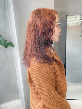 テトヘアー(teto hair) オレンジカラー スパイラルパーマ 外国人風 くるくるパーマ