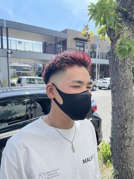 チャプター 問屋町(chapter) アップバングスキンフェードカットケアブリーチダブルカラー眉毛